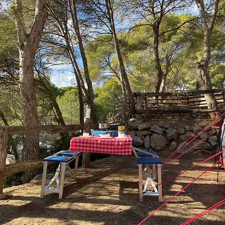 Castell Montgri **** Kamp alanı L'Estartit